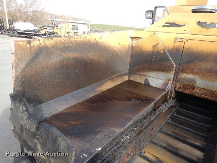 image for item KO9783 2005 Caterpillar AP-1055B  paver