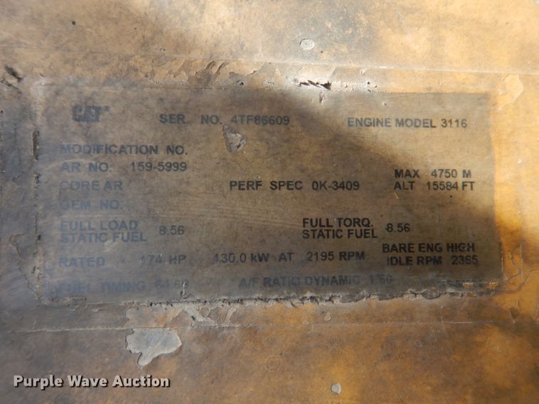 image for item KO9783 2005 Caterpillar AP-1055B  paver