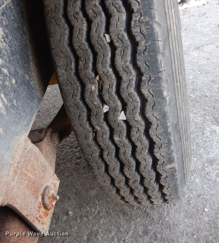 image for item KO9788 1979 Carr  Equipment trailer