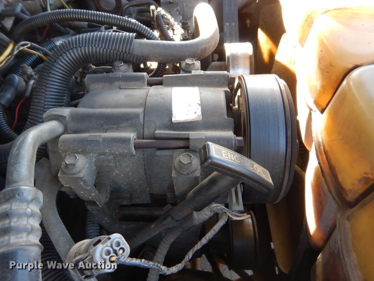 image for item KO9789 2000 Ford F550 Super Duty  flatbed truck