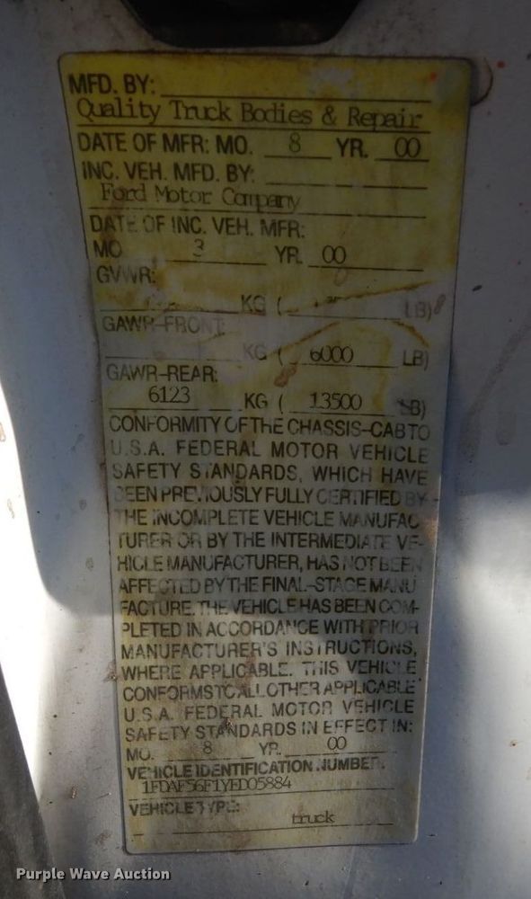 image for item KO9789 2000 Ford F550 Super Duty  flatbed truck