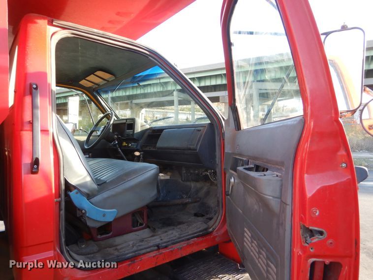 image for item KO9790 1990 GMC TopKick  dump truck