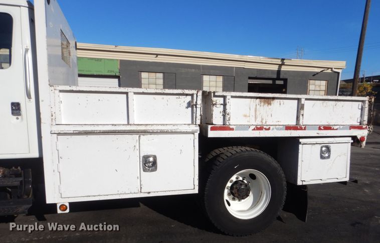 image for item KO9791 2001 International 4700  Crew Cab dump truck