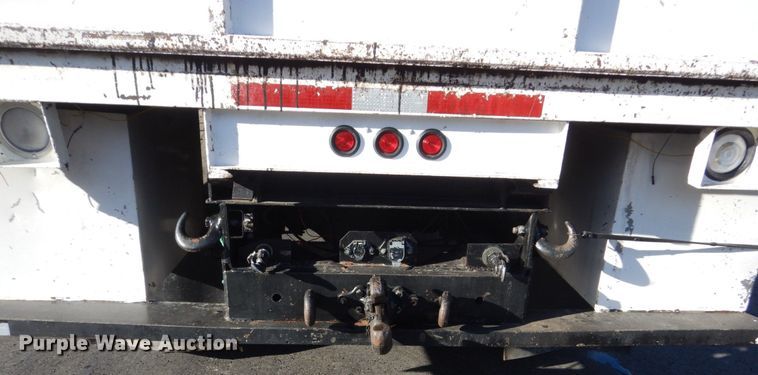 image for item KO9791 2001 International 4700  Crew Cab dump truck