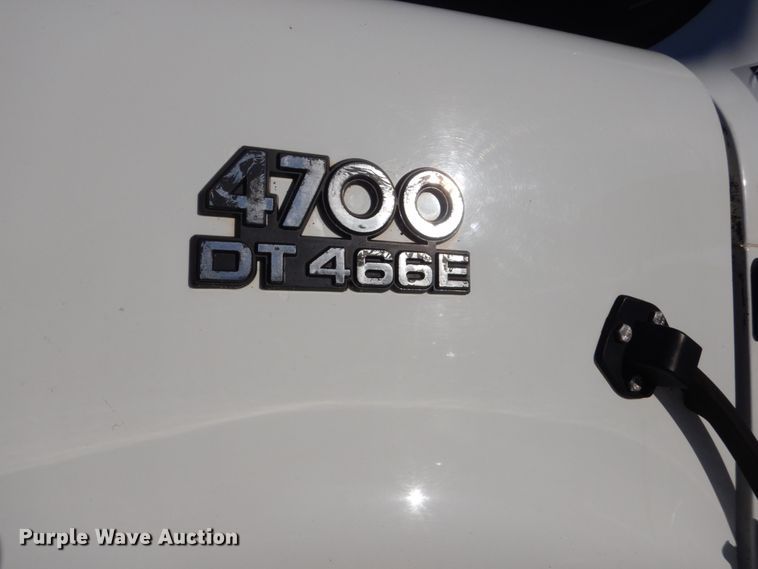 image for item KO9791 2001 International 4700  Crew Cab dump truck