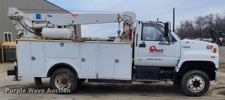 image for item KO9793 1990 GMC Top Kick C7000  utility / service truck