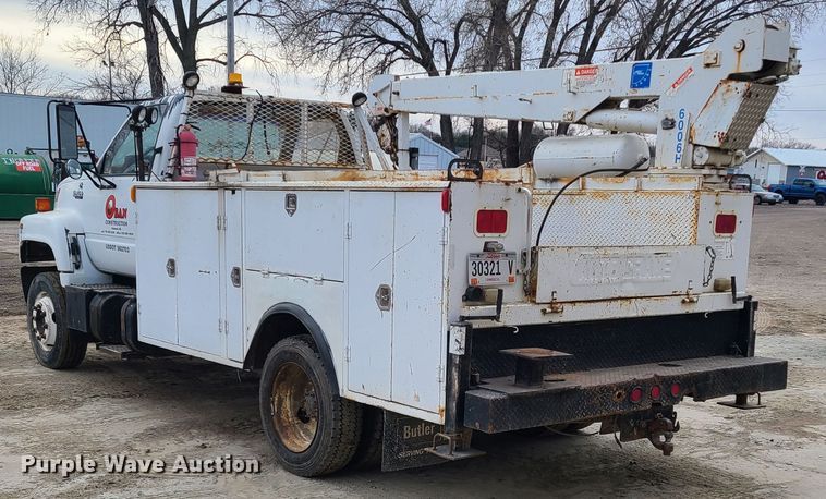 image for item KO9793 1990 GMC Top Kick C7000  utility / service truck