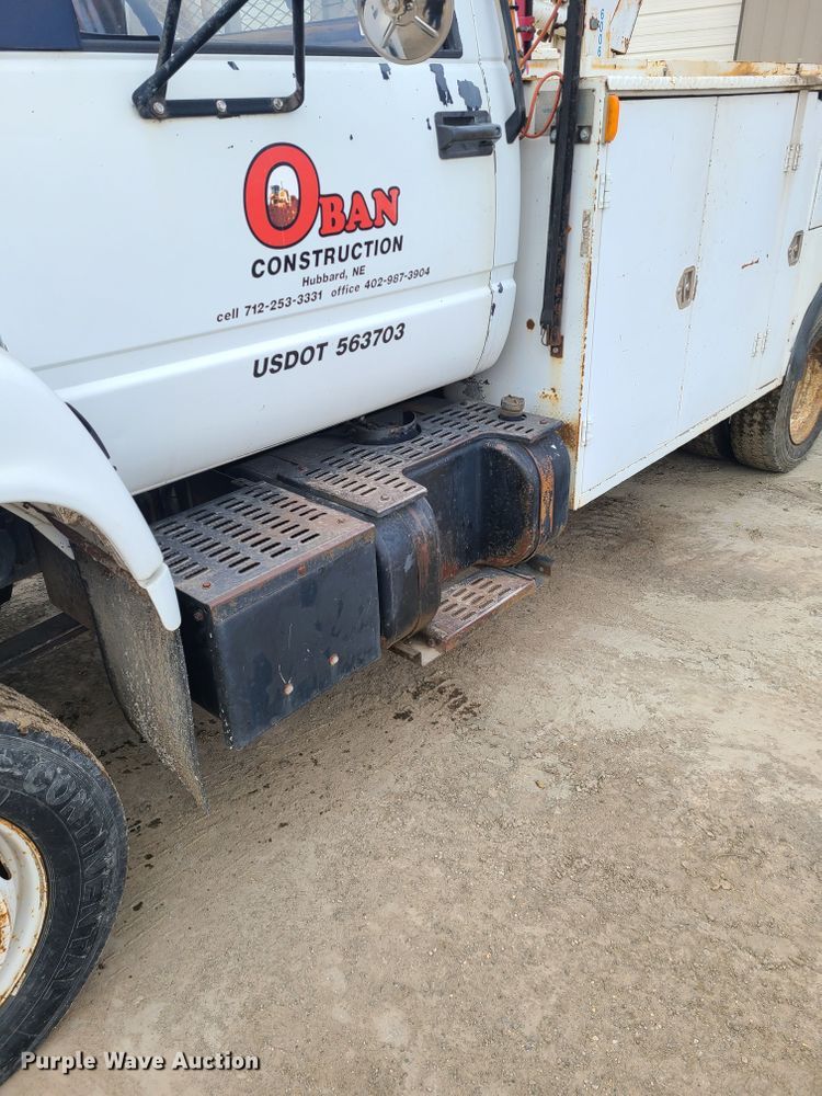 image for item KO9793 1990 GMC Top Kick C7000  utility / service truck