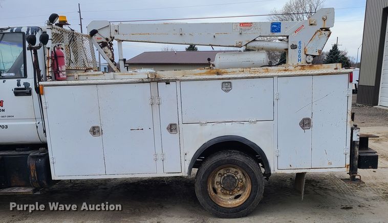 image for item KO9793 1990 GMC Top Kick C7000  utility / service truck