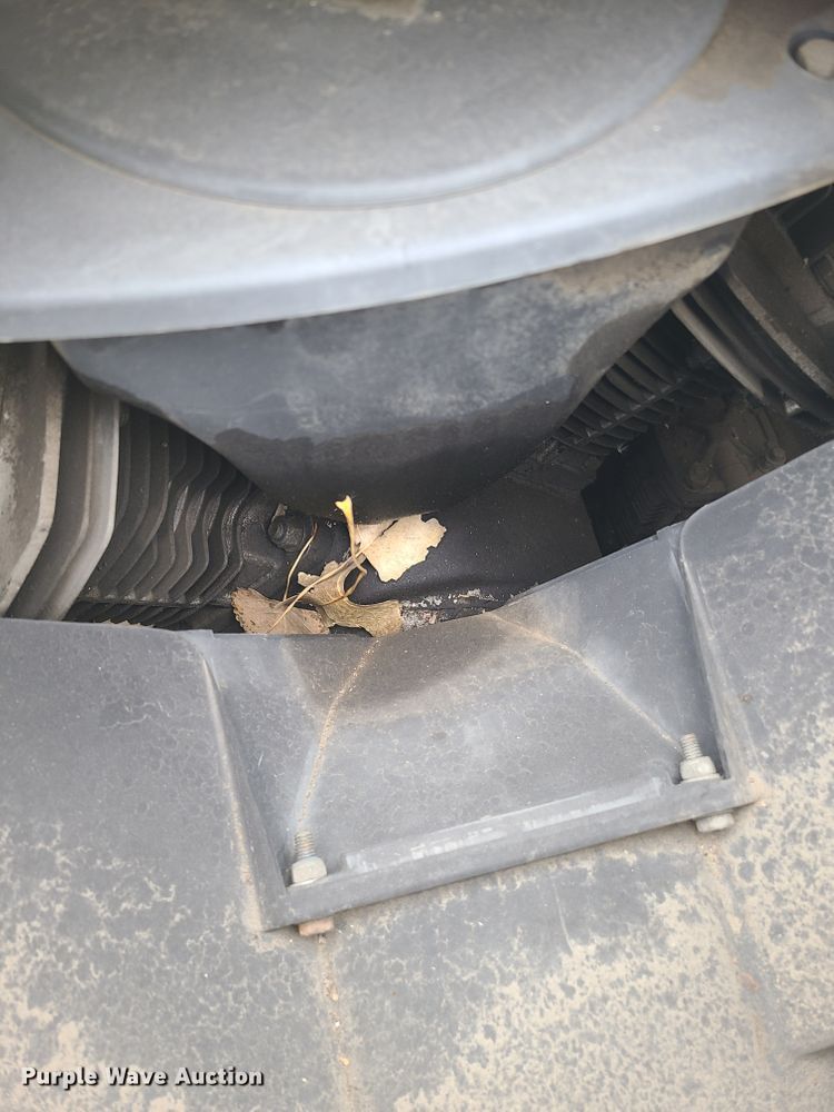 image for item KO9793 1990 GMC Top Kick C7000  utility / service truck