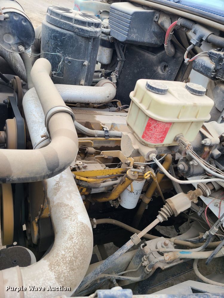 image for item KO9793 1990 GMC Top Kick C7000  utility / service truck