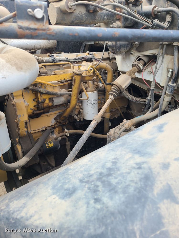 image for item KO9793 1990 GMC Top Kick C7000  utility / service truck