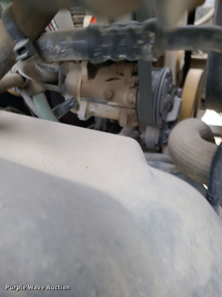 image for item KO9793 1990 GMC Top Kick C7000  utility / service truck