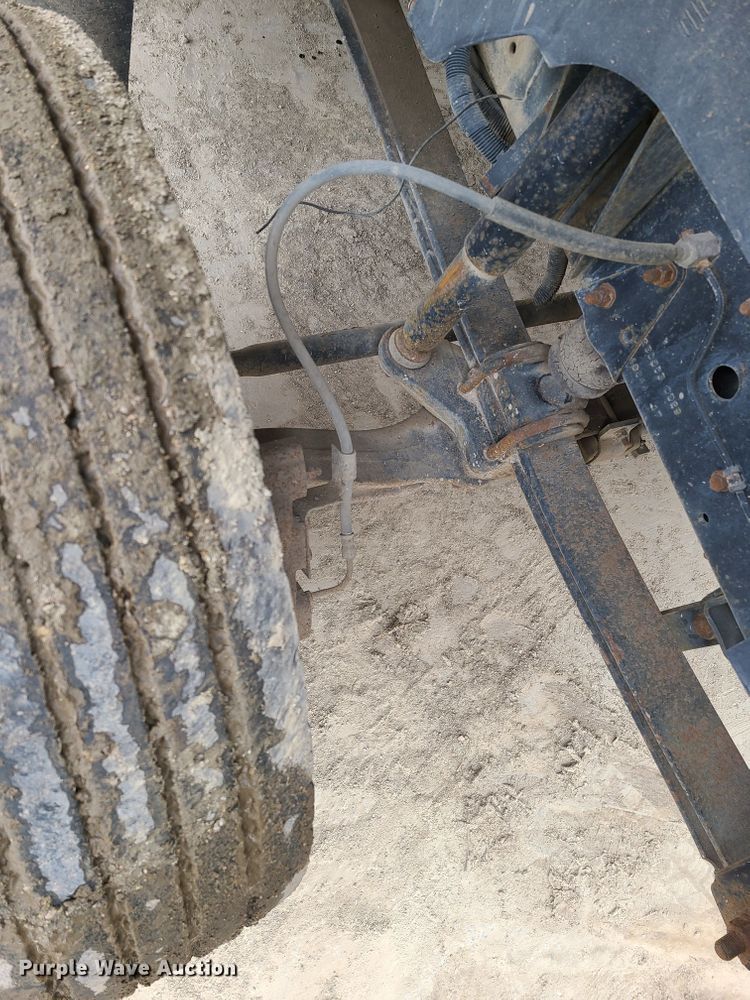 image for item KO9793 1990 GMC Top Kick C7000  utility / service truck