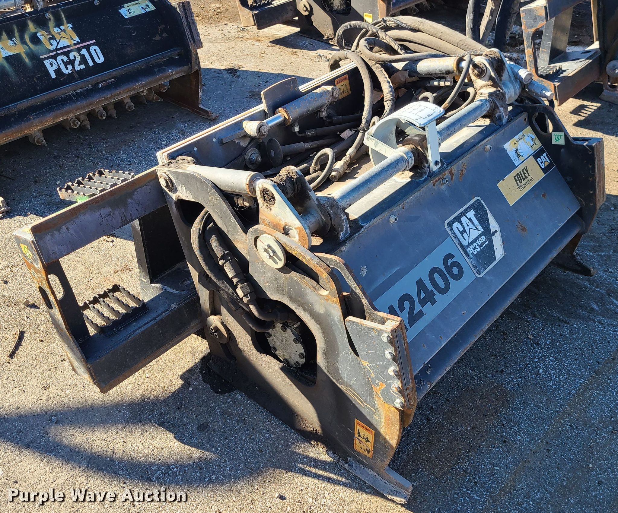 Caterpillar PC310B 40