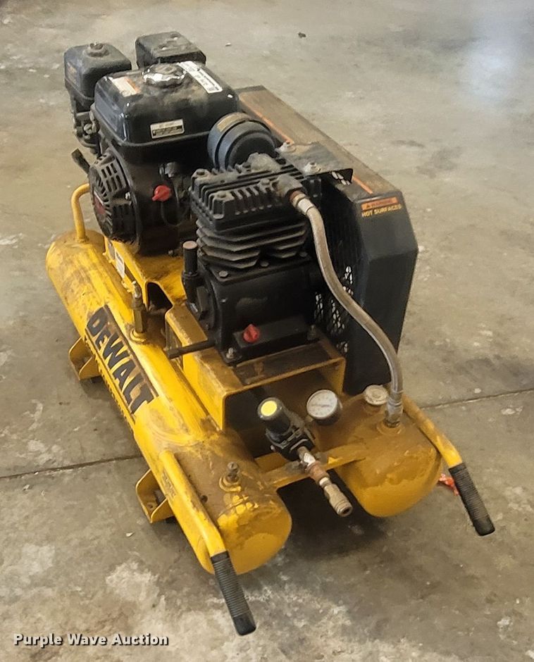 image for item BY9472 2006 DeWalt Emglo D55270  air compressor