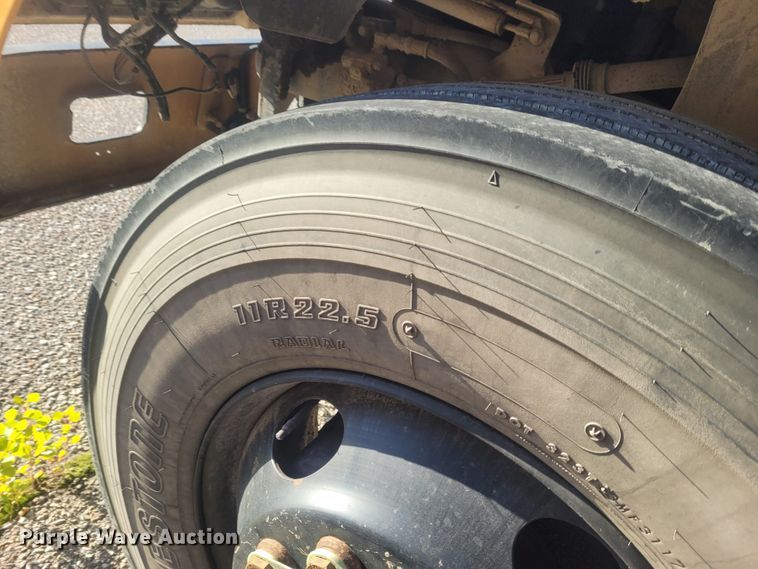 image for item BY9475 2007 Blue Bird Vision  school bus