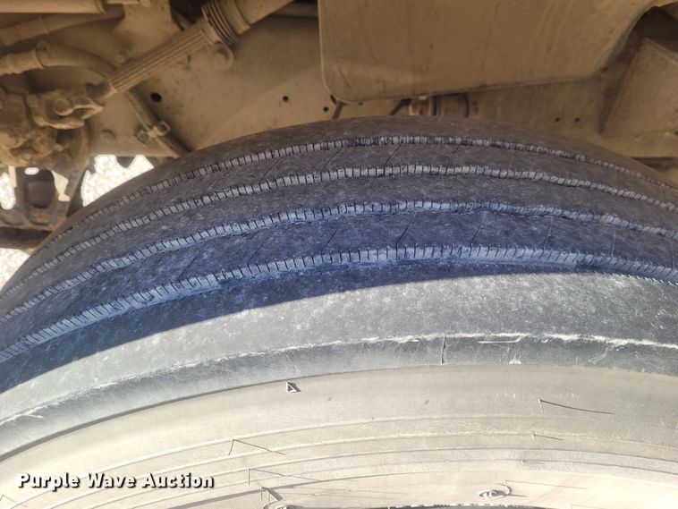 image for item BY9475 2007 Blue Bird Vision  school bus