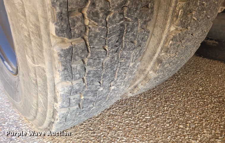 image for item BY9475 2007 Blue Bird Vision  school bus