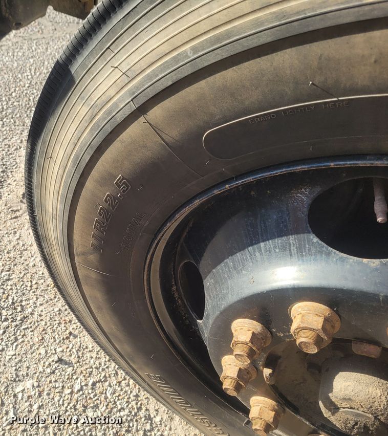 image for item BY9476 2008 Blue Bird Vision  school bus