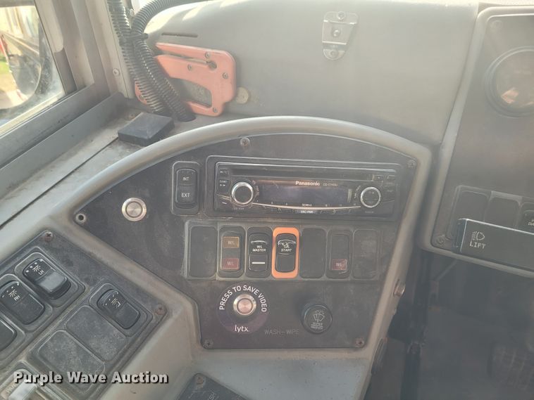 image for item BY9477 2007 Blue Bird Vision  school bus