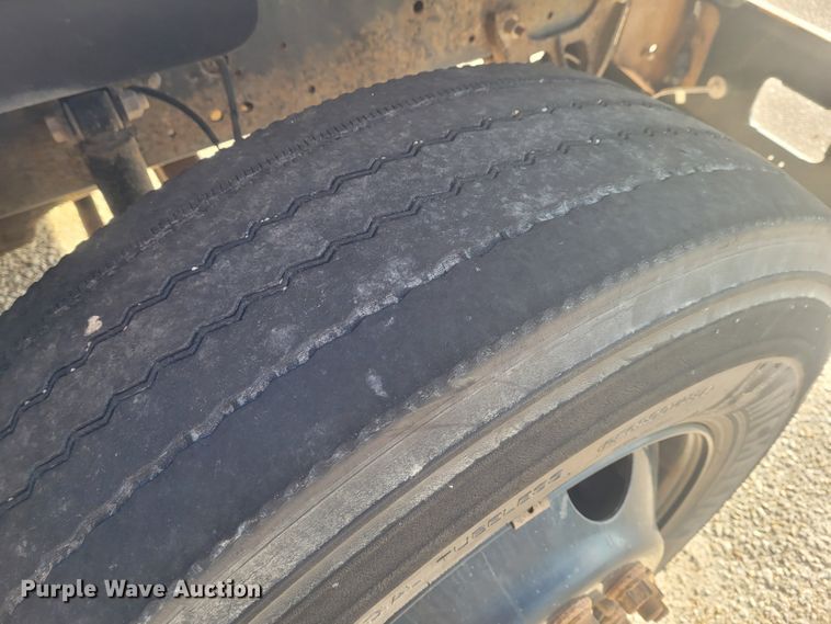 image for item BY9477 2007 Blue Bird Vision  school bus