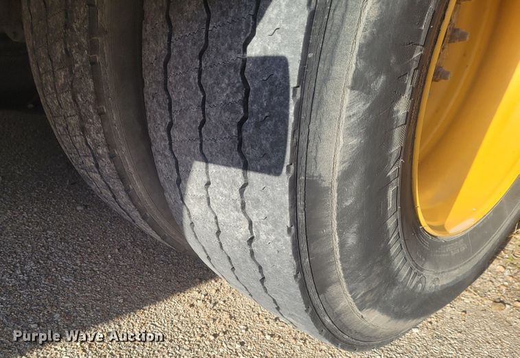 image for item BY9477 2007 Blue Bird Vision  school bus