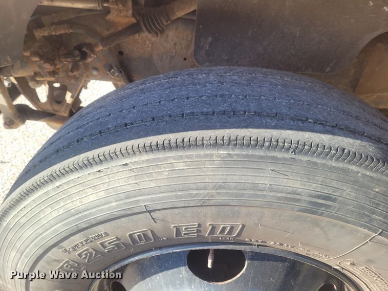 image for item BY9477 2007 Blue Bird Vision  school bus