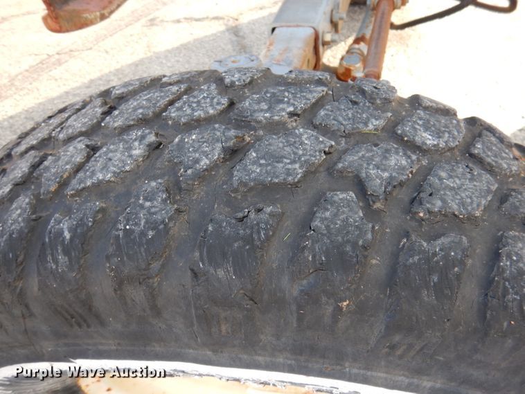 image for item DJ3777 New Holland 5610  tractor