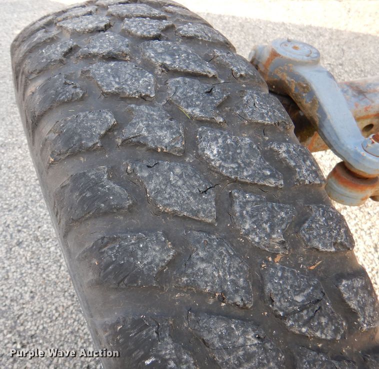 image for item DJ3777 New Holland 5610  tractor