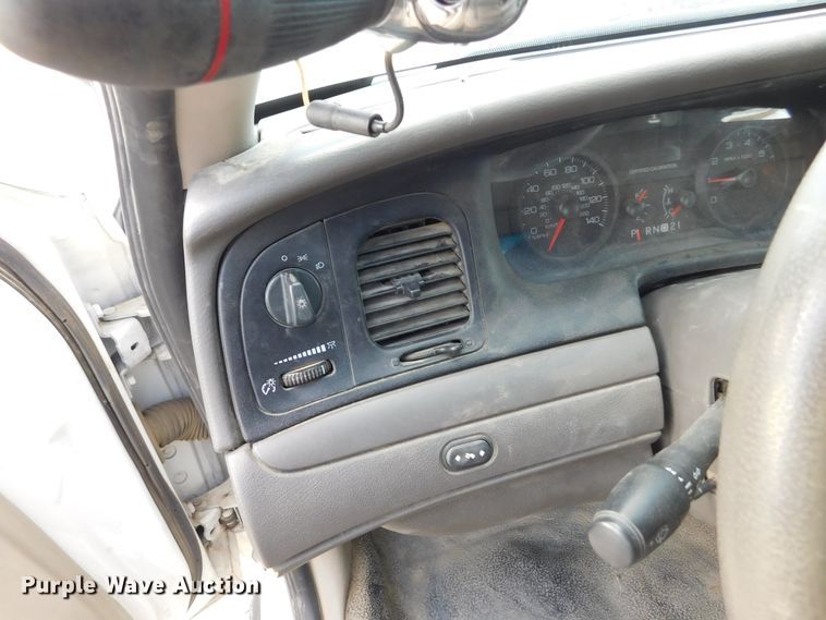 image for item DJ7571 2009 Ford Crown Victoria Police Interceptor