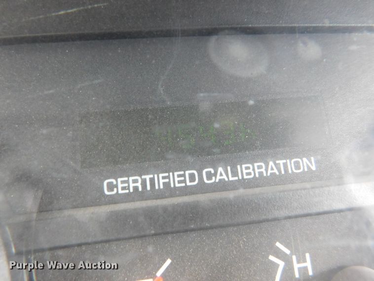 image for item DJ7571 2009 Ford Crown Victoria Police Interceptor