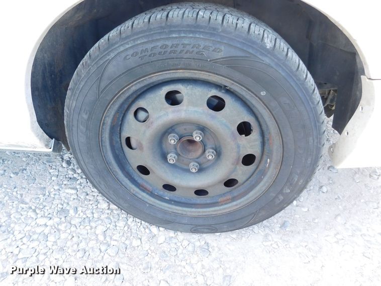 image for item DJ7571 2009 Ford Crown Victoria Police Interceptor