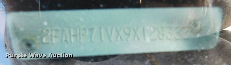 image for item DJ7571 2009 Ford Crown Victoria Police Interceptor