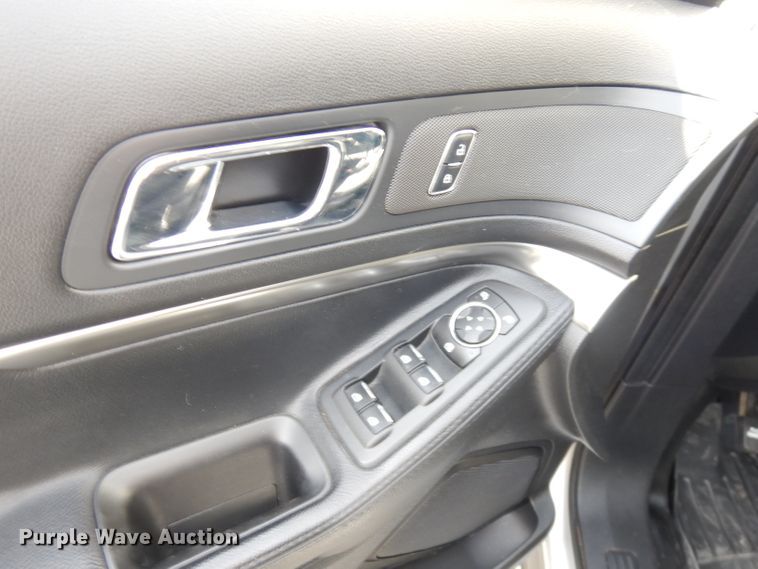 image for item DK3174 2016 Ford Explorer Police Interceptor  SUV