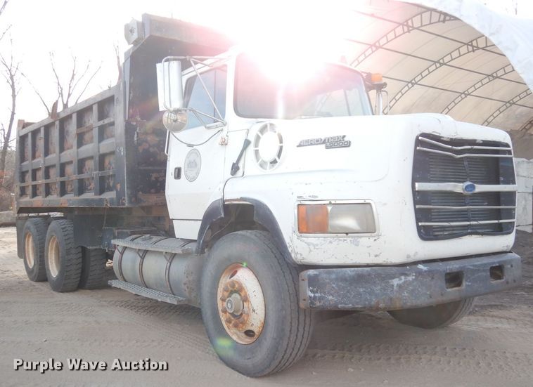 image for item DK3175 1994 Ford L9000 AeroMax  dump truck