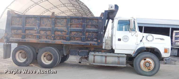 image for item DK3175 1994 Ford L9000 AeroMax  dump truck