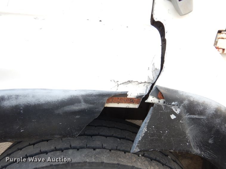 image for item DK3175 1994 Ford L9000 AeroMax  dump truck