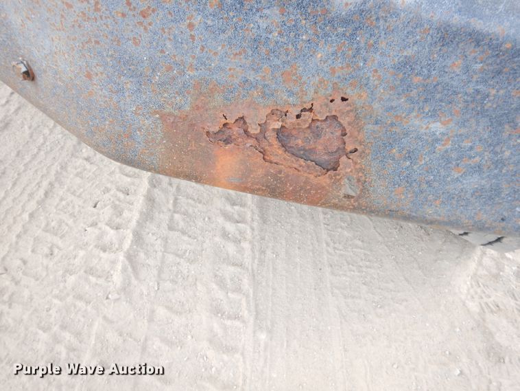 image for item DK3175 1994 Ford L9000 AeroMax  dump truck