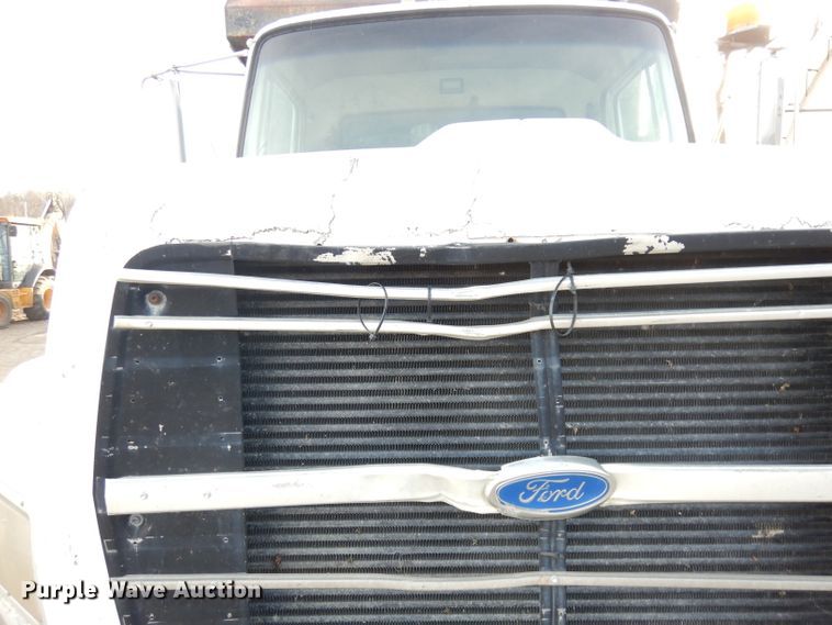 image for item DK3175 1994 Ford L9000 AeroMax  dump truck