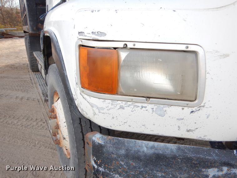 image for item DK3175 1994 Ford L9000 AeroMax  dump truck