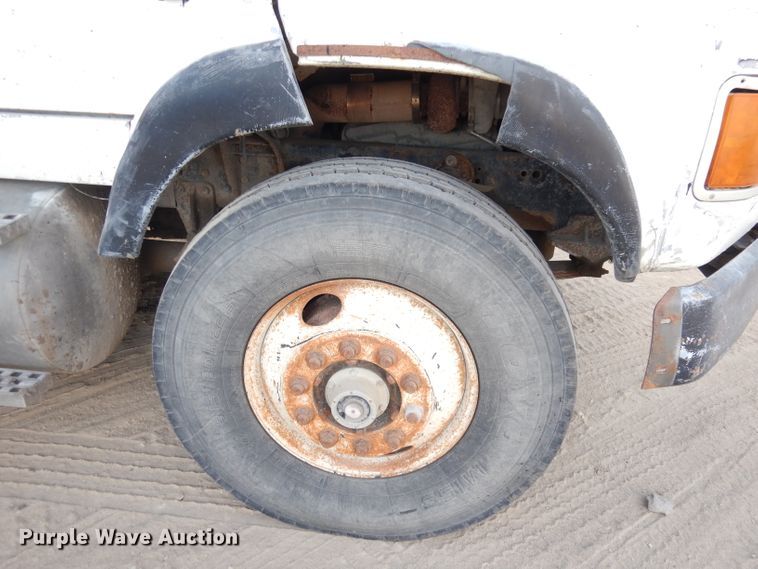 image for item DK3175 1994 Ford L9000 AeroMax  dump truck