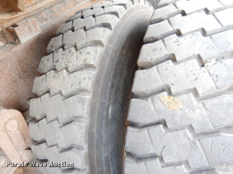 image for item DK3175 1994 Ford L9000 AeroMax  dump truck