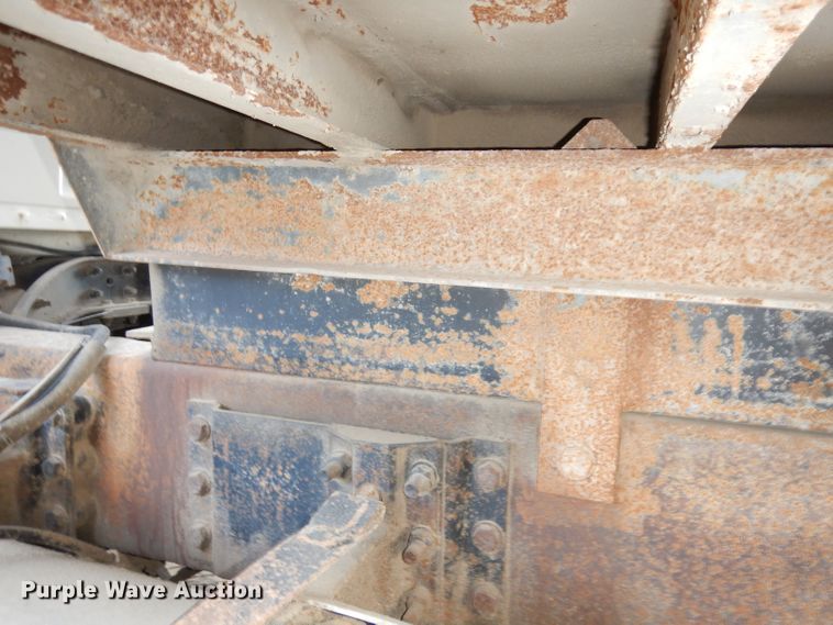 image for item DK3175 1994 Ford L9000 AeroMax  dump truck