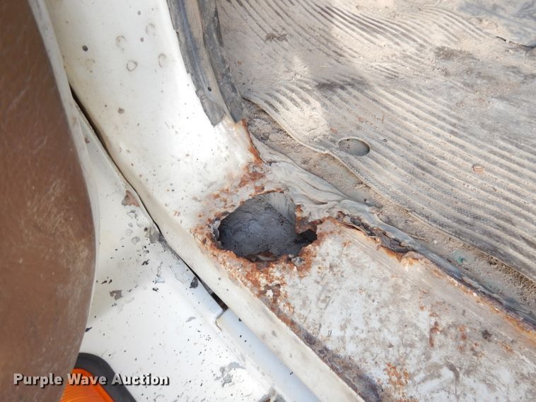 image for item DK3175 1994 Ford L9000 AeroMax  dump truck