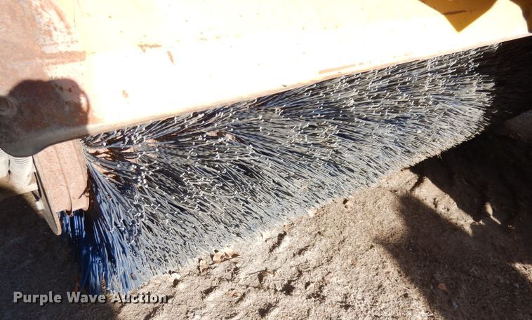 image for item DK3176 2013 Superior DT80CT  broom