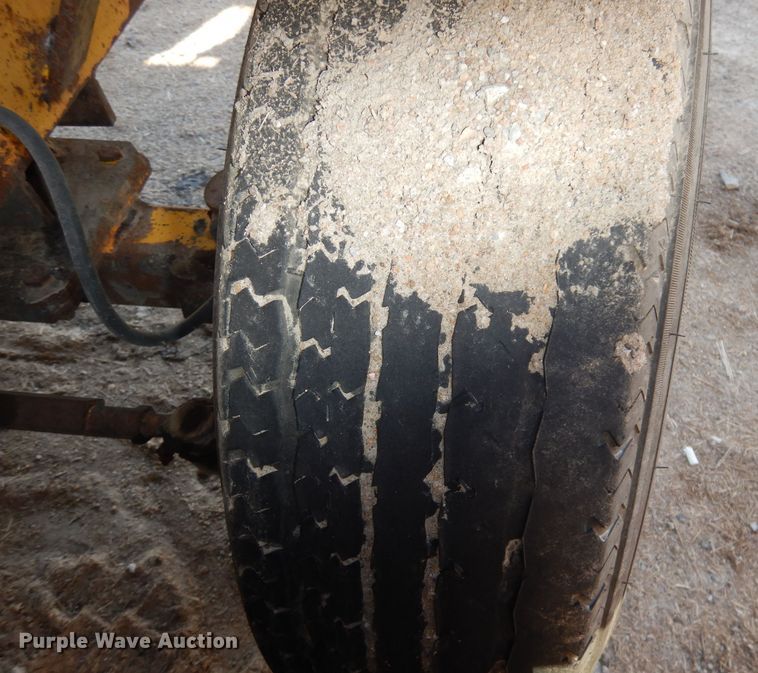 image for item DK3176 2013 Superior DT80CT  broom