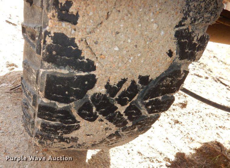 image for item DK3176 2013 Superior DT80CT  broom