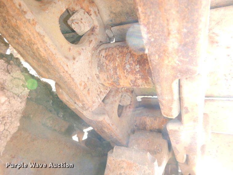 image for item DK3177 1975 Caterpillar D6C  dozer