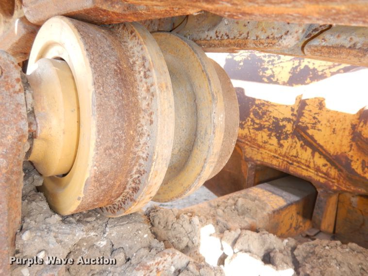 image for item DK3177 1975 Caterpillar D6C  dozer